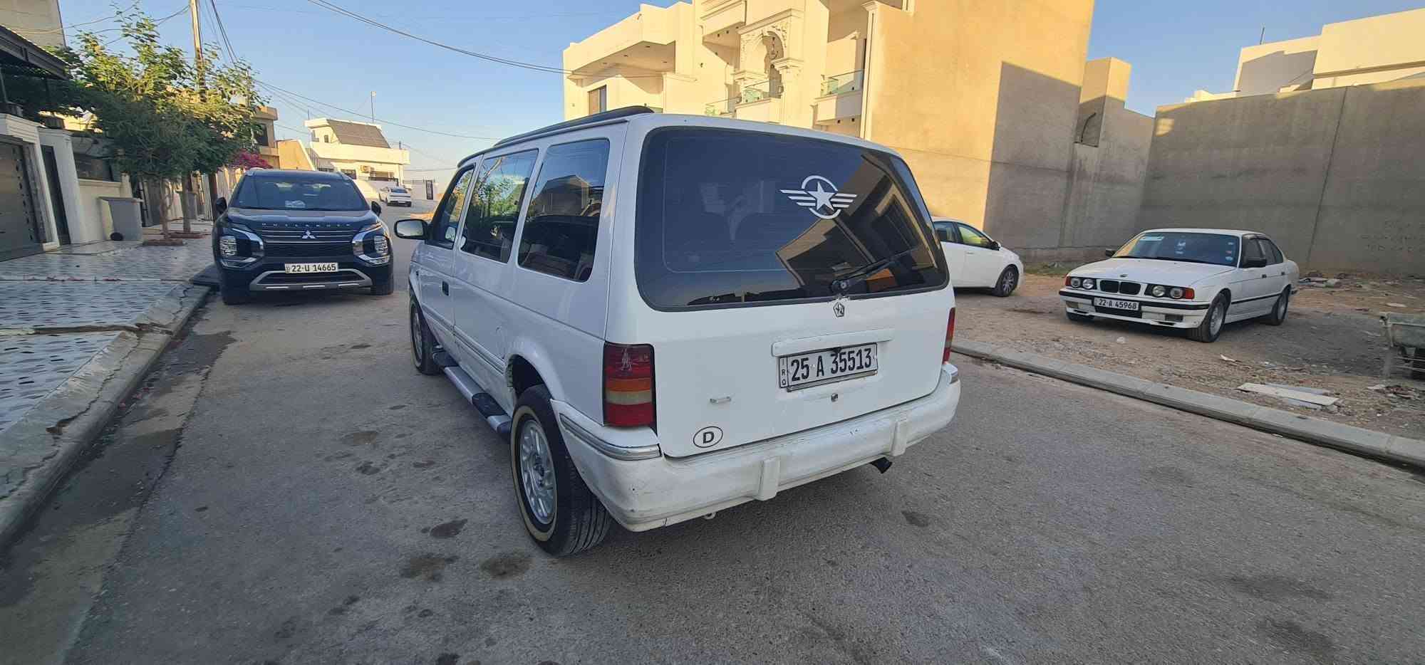 كلايزر موديل ١٩٩٢ كير محرك كامري تبريد شغال سيارة جاهزة كلشي شرط بدون ضرر سنوية مشروع رقم دولي كوبون بانزين موجود طاير جديد بطارية جديد صدر امامي و خلفي جديد ترايك وين مايعجبك شرط تحويل كل كهربائياته شغال كيجات كله يشتغل سعر ٤٧ ومجال عنوان كركوك ***********.......***********
