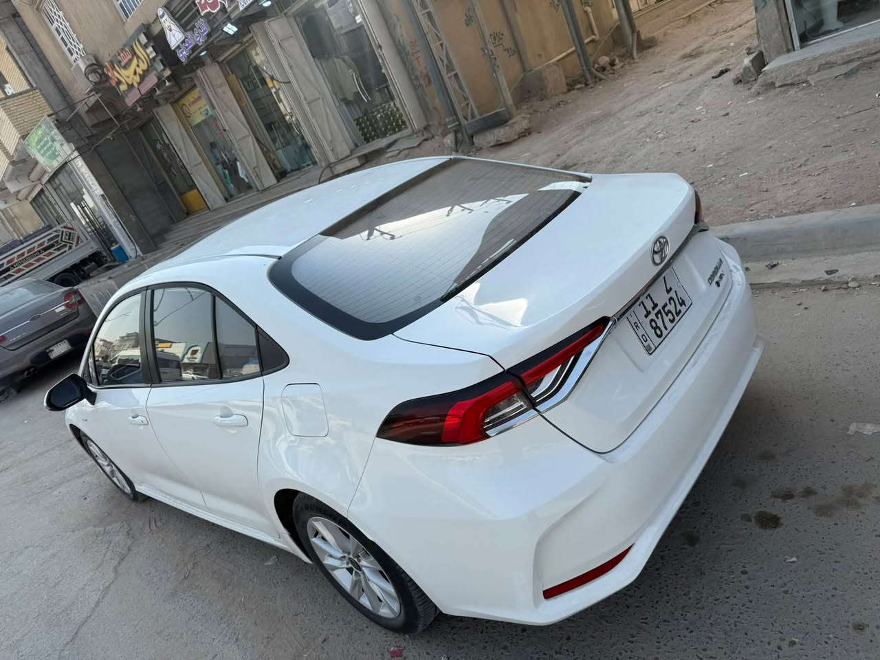 سلام وعليكم ورحمة الله وبركاته 

Toyota Corolla Hybrid

تويوتا كورولا هايبرد 
موديل (2025)
ماشيه (38.Km)
فول مواصفات 
بصمه أبواب +بصمه تشغيل 
شاشه +تحكم +رادارات +فتحه
رقم بغداد باسم الشركه 
📍البصره الزبير 
للاستفسار ( ‭***********‬)
