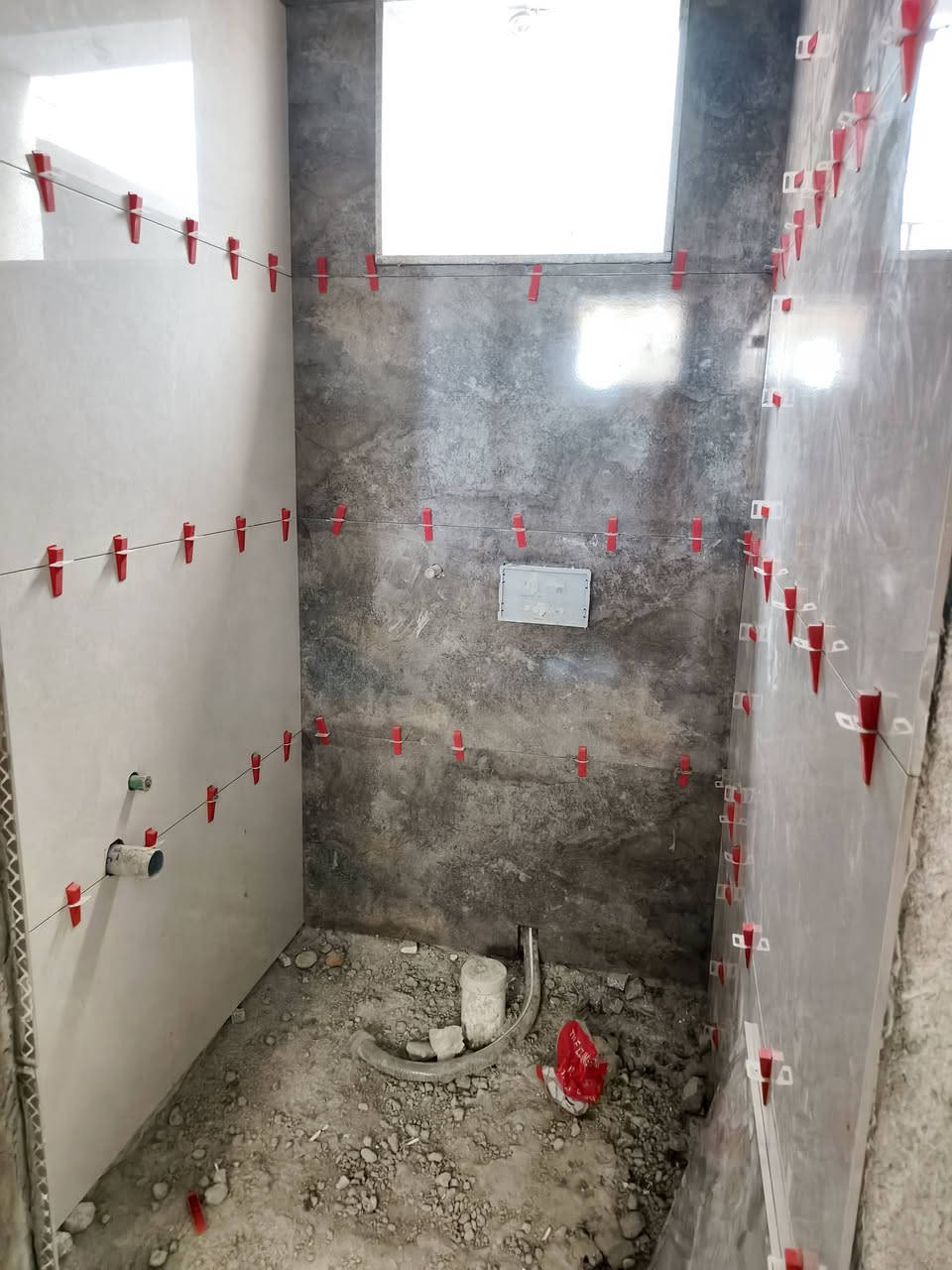 شغل استلام مهندس جدار وارضي داخل الموصل ***********
