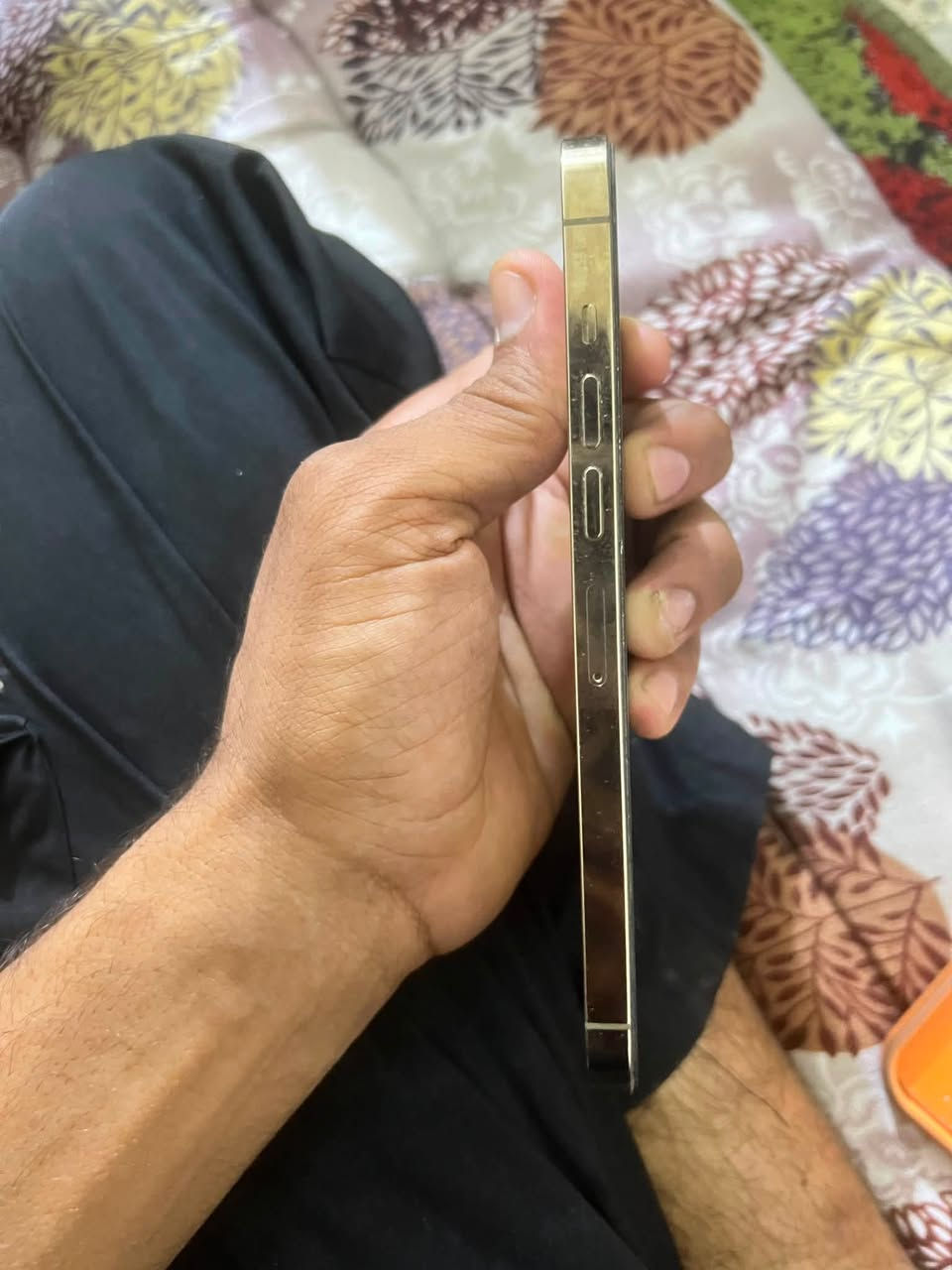 سلام عليكم شباب جهاز ايفون 13 برو ماكس بطاريه 83 جهاز مامفتوح ولابي شخط مكفول كفاله عامه سعره 800 شراي يتصل ***********
