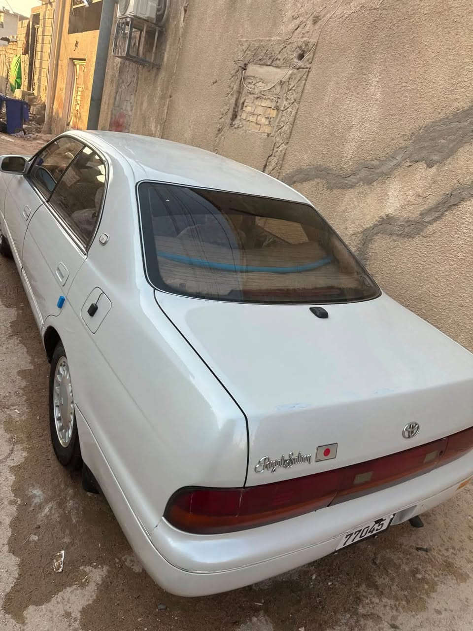‏سلام عليكم سيارة للبيع بطة متصل
‏موديل 93 لون أبيض لؤلؤي مقفولة من الضربة مقفولة أصوليات راعيها يريد تحويل رقمها إنكليزي السنوية 27 كير مكينة انضاف
شرط الفحص مقفولة الشاصي الحدادية 100% تاير أربعة هسه شدلها التبريد شغال ثلج رقم الموبايل*********** العنوان بصره حيانيه التأمين السعر 65
