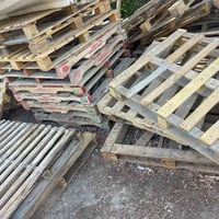 بصرة • ٤٠ وحدة • اغلبها سليمة