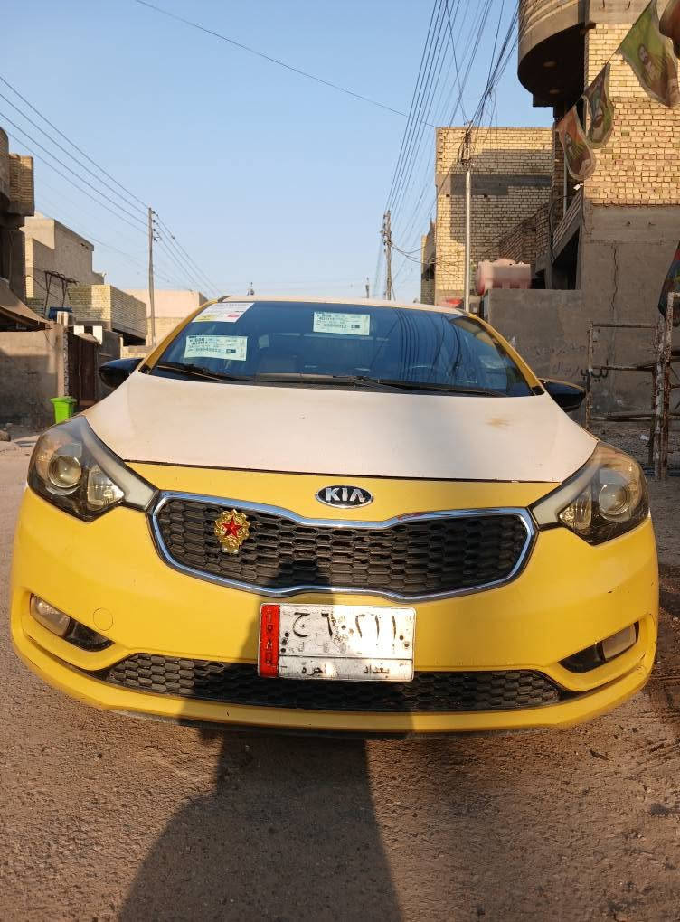 كيا فورتي ٢٠١٥ وارد امريكي بيهه جاملغ مبدل بدون دواخل مكينه ١٨٠٠ دوش سعر ٧٨ مكان سياراه بغداد *********** بغداد, العراق
