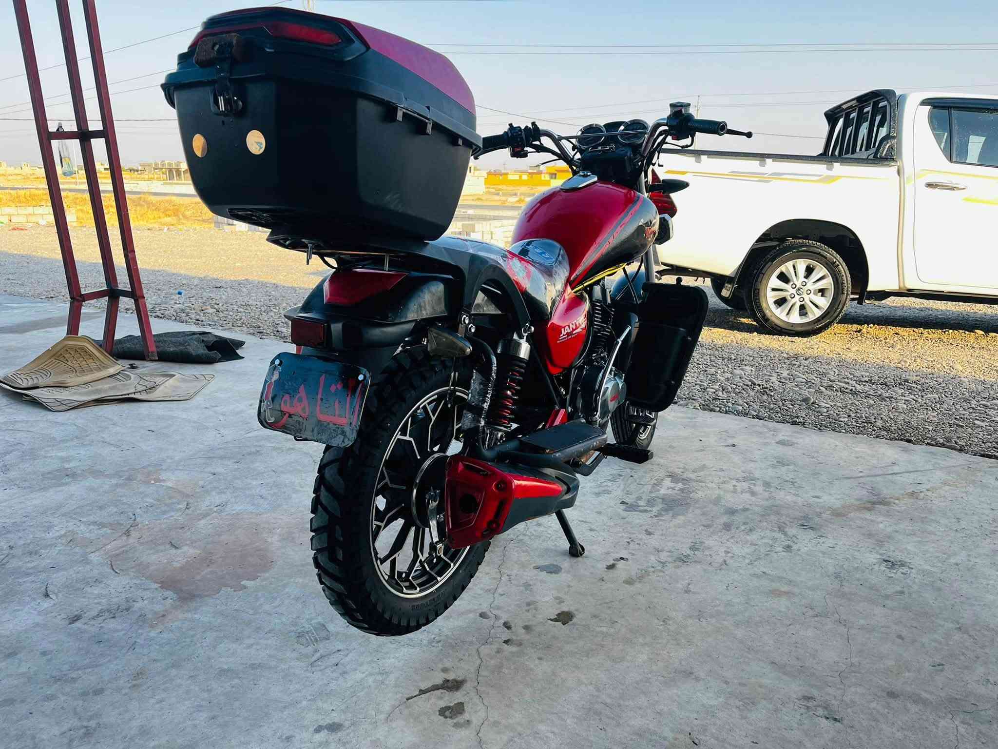 السلام عليكم   للبيع.  👈  ويرهم مراوس                                           موطور 🛵هايوشه أررنب (جني) 2023☑️ محرك كبس ما مفتوح شرط 🕢 باب اول وزن ثقيل / احله من الصوره شرط 📸سلف كهربائيات كلو شرط ✔️***********📞
مكان الدراجه الزاب
