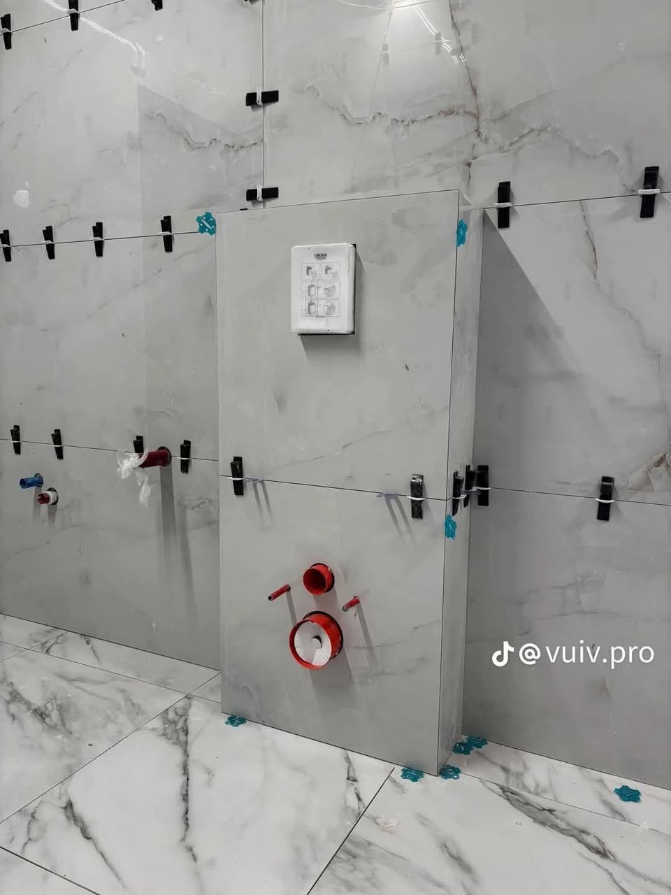 كادر سيراميك • درجة اولى • تسليم مهندس