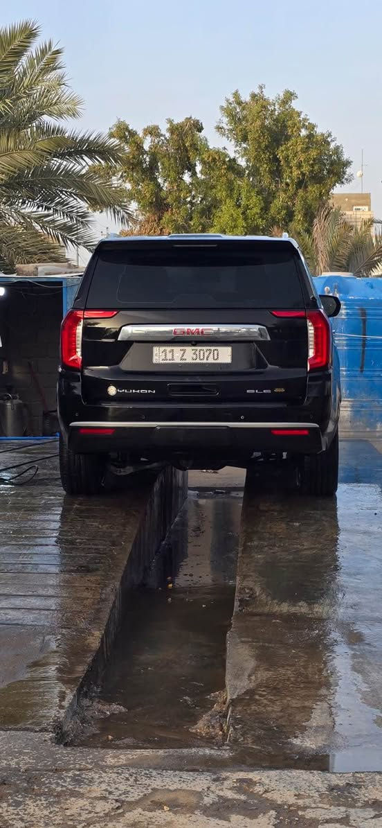 GMC يوكن 2024 
الفئة sle 
ماشية 75  السيارة خليجية 
مغلفة نانو بالكامل 
سستم عطر دنلي 
السيارة نظيفة كلش 
مواصفاتها كلش حلوة تخبل معروفه مواصفات اليوكن 
ملاحظة السيارة بيها دحجه بالجاملغ الأمامي مأثر فقط بالنانو لا زلغ ولا اي شي 
رقم مميز بغداد 
السعر 465 
العنوان بصرة 
تواصل مع الرقم المذكور *********** البصرة, العراق
