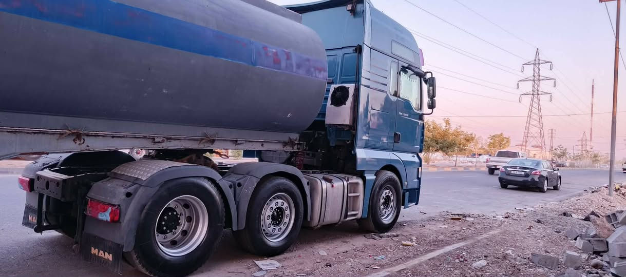 🚛🔥 للبيع |  مان MAN فول مواصفات موديل 2007 🔥🚛
إذا تدور على سيارة مان قوية وعملية للشغل، هاي فرصتك 👌🏻

✅ MAN فول مواصفات
✅ موديل: 2007
✅ سنوية جديدة
✅ تانكي مربوط عليها
✅ جاهزة للعمل والاستخدام
✅ سيارة عملية ومناسبة للشغل والنقل 💪🏻

📍 العنوان: السليمانية – كلار
📞 للاستفسار والتواصل: ***********

🔥 السيارة جاهزة، والفحص للجادين 🔥

