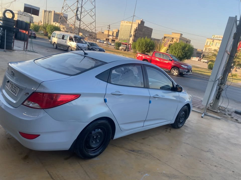 بيع او مراوس بأحدث حسب القناعة
اكسنت خليجي مكفولة كفالة عامة موديل ٢٠١٦

 رقم بغداد انكليزي بأسمي

سنوية ل ٢٠٢٨

نظام eco 

تحكم ستيرن 

دبل سويج

بصمة صندوك

شاشة 

كامرة خلفية 

اشاير مري 

لون مميز ازرق سمائي 

مكينة ١٤٠٠ اقتصادي دوش المرغوب

كير at ١٦٠٠ المرغوب

تبريد تدفئة ثلج

صدر امامي خلفي كفالة

منظومة احتراق جديدة كفالة

تخم تاير جديد

باتري جديد

مكفولة من الضربة

مابيها نقص برغي

السعر ٩٠ وبيها مجال قليل

المكان بغداد الغزالية

الهاتف: ***********
