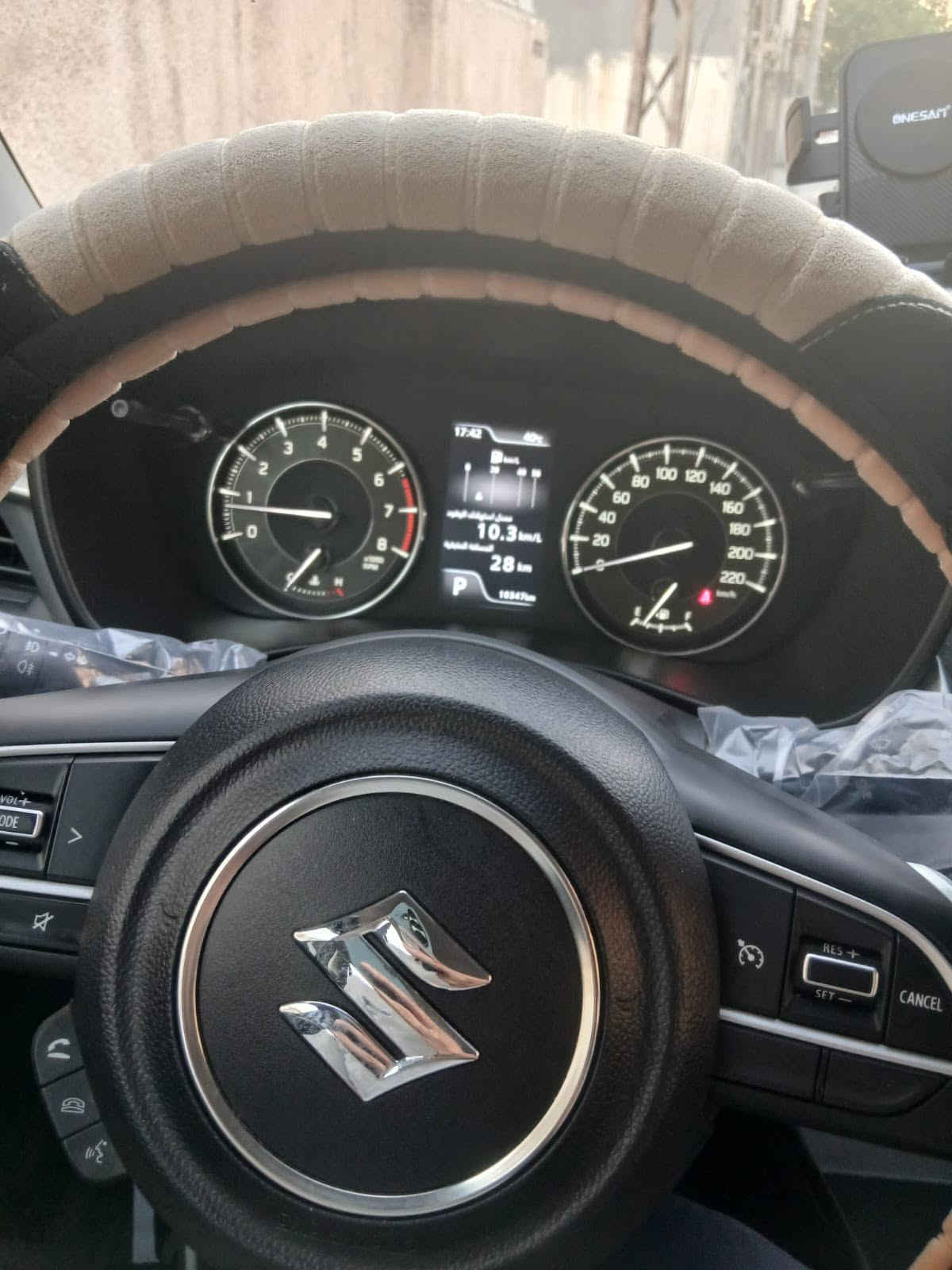 زازوكي بالينو حره زيرو ماشيا  9800  4سلدر  بصمه اربع كامرات هوايا مواصفات بيها مديل2024 كفاله كل السياره اخوان السياره زيرو بالعافيه علياخذها رايدها ١١٥ ورقه  بشركه ١٤٠ ورقه سياره بسمي موجوده بالسيديه تحويل ثاني يوم السياره فول مواصفات رقمي***********
