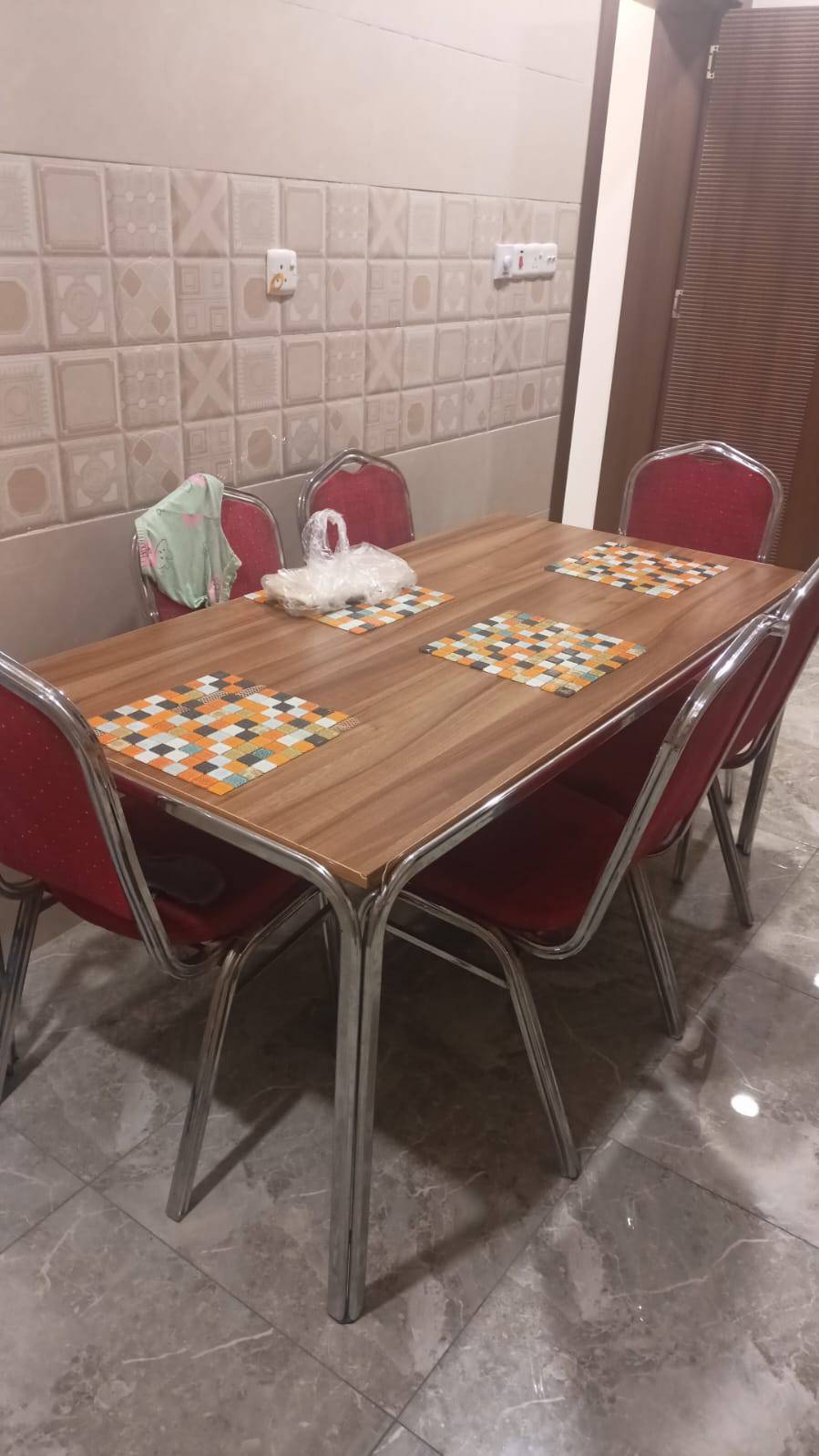 أغراض مكتبية • أغراض منزلية • جديدة نظيفة