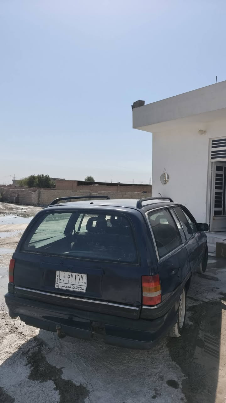 السلام عليكم
اوميكا ستيشن موديل١٩٩٢ رقم صلاح الدين محرك واكسل ضمان بيهة صبغ للجمالية شرط التحويل البيع بالنقد فقط السعر ٢٣ وبيهة مجال العنوان سامراء
للاستفسار ***********
