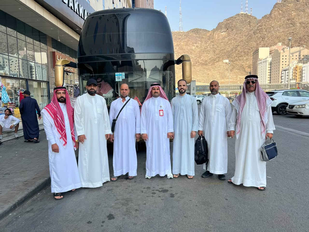 حمزة الهذال

الحملات المميزه بشهادة الناس 

لله الحمد يارب
