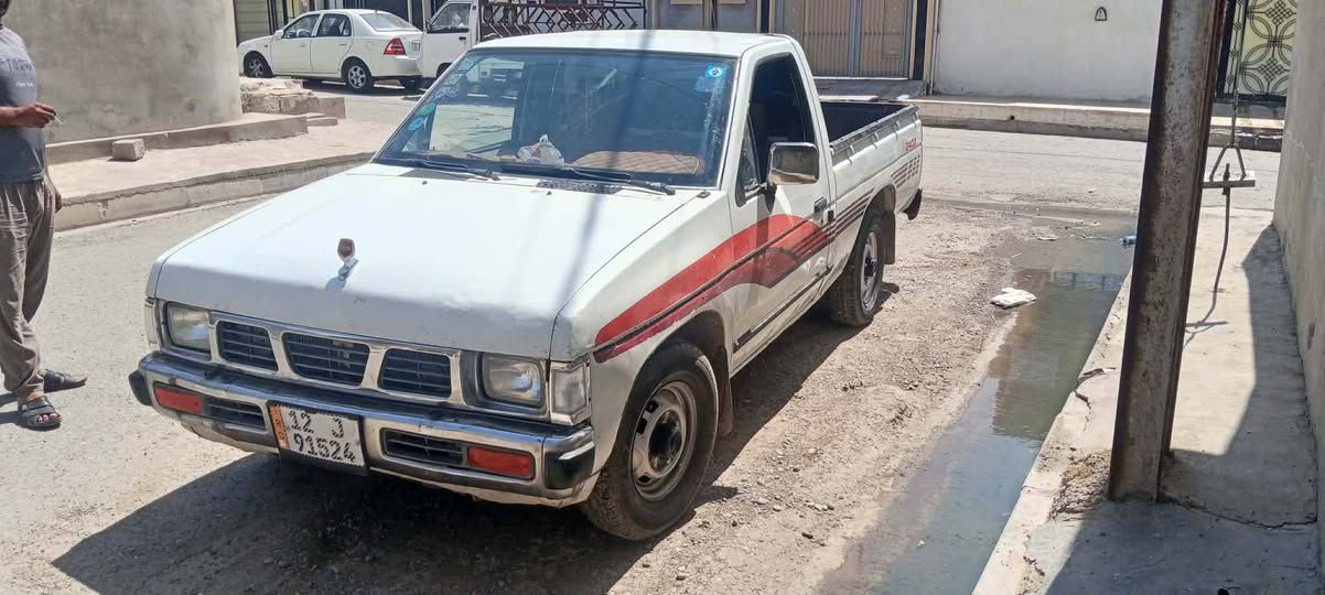 بيكم نيسان موديل 92 رقم نينوئ انكليزي سنويا 31 كابون بيها محرك كير اكسن شاصي شرط صبغ قطع وحدا مكان سياره موصل حي سماح ***********  ***********  كورك بي واتساب
