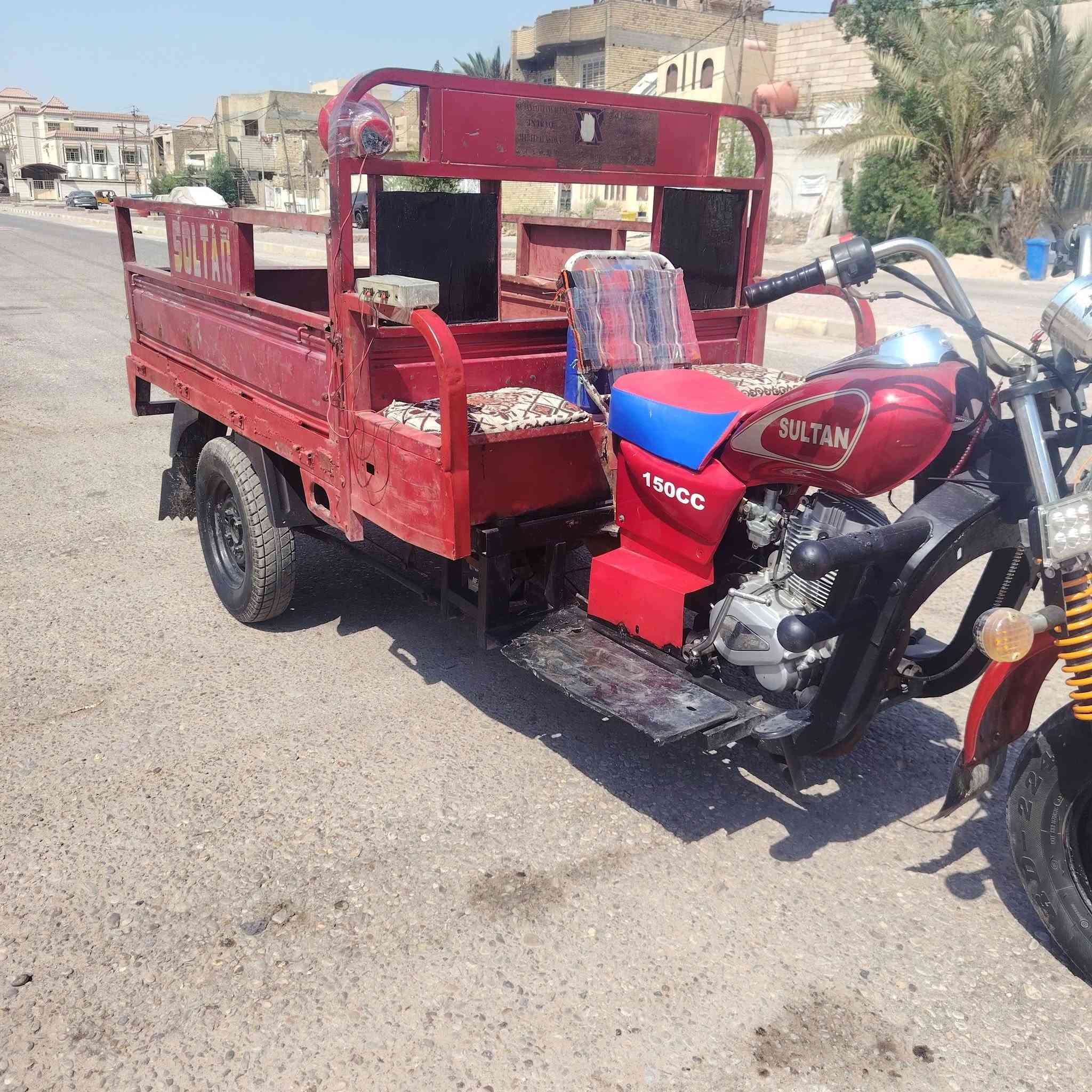 ستوته لبيع موديل 16وراق كامله ستوته نضيفه سعر مليون و600وبخدمت شراي يتصل ويدلل ***********
