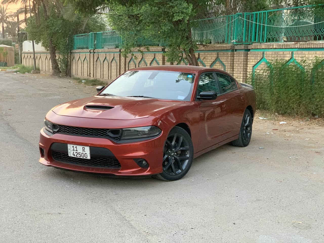 السلام عليكم حبايب
للبيع دوج تشارجر 
فئة SXT
موديل2023 اخر اصدار 
عداد المسافة 20 الف 
رقم بغداد مميز بسمي 
لون مميز مشمشي 
وارد امريكي صور الحادث مرفقه بلمنشور  جاملغ او حافه البنيد فقط اني حدثت البنيد لل GT بدون ايرباك 
بدون دواخل 
مواصفات معروفه مال sxt
شاشه جبيره 
تدفئه مقاعد 
تحكم ستيرن جهتين 
حساسات خلفيه 
كامره خلفيه دواره 
تحكم المقعد كهرباء 
والمواصفات المعروفه 
حبايب السياره جديده بمعنا الكلمه واحلا من الصور 
ومناقصه اي شي 

سعر240$ وبيه مجال جدا بسيط ولتقارنه بخواته المهجمات اذا معجبتك السياره اعبر المنشور فدوا الك او اذكرنه بكلمه طيبه

عنوان بغداد القاهره 

اتصل
***********
