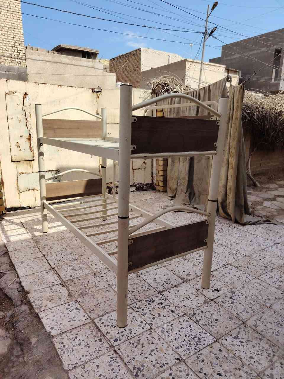 چربايه طابقين نضيفه ومرتبه
السعر 75 الف وبيها مجال بسيط
الاستفسار ***********
