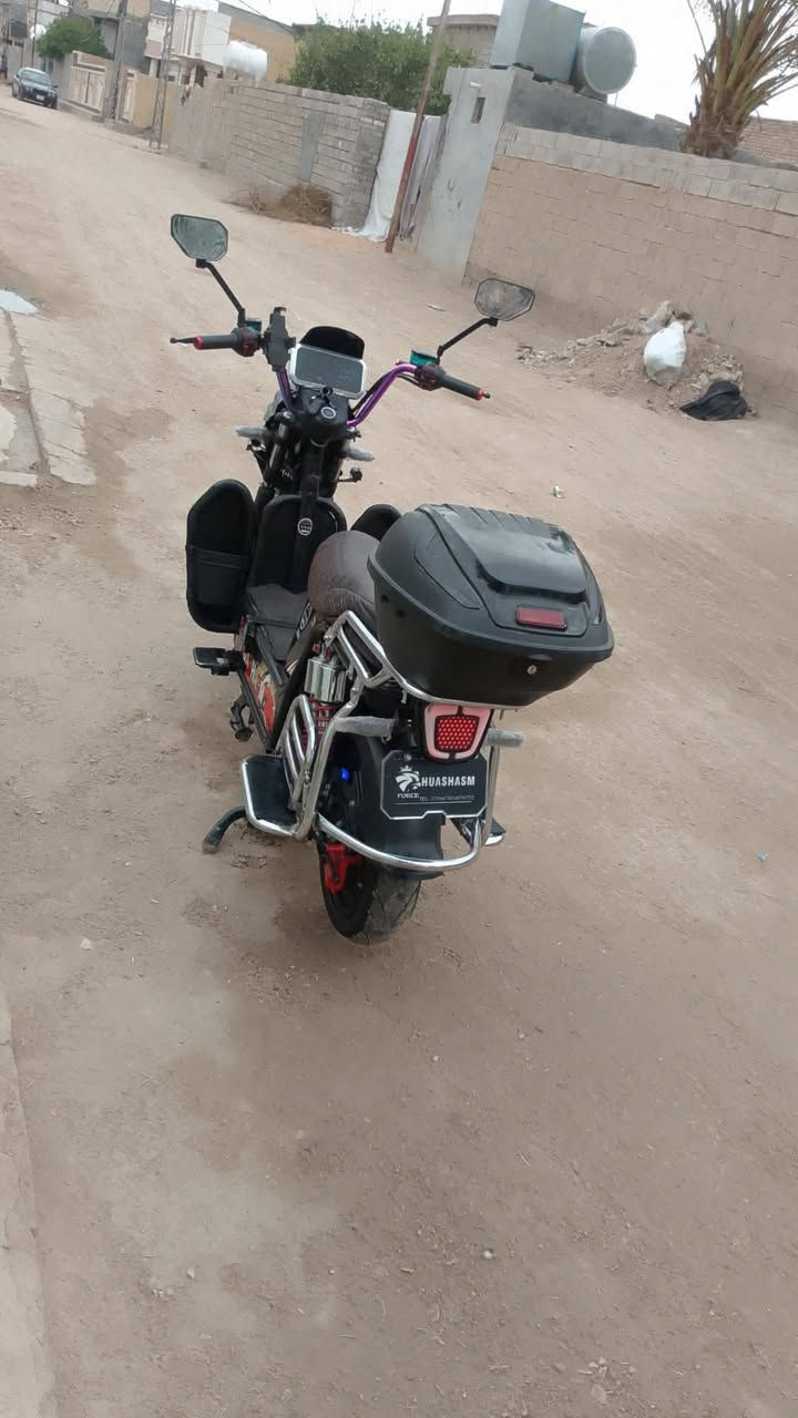 موطور جبلي للبيع موديل 26موطور 
بطاريات جديده كهربائيات كلها شغاله
السعر 750وبيها مجال مكان فلوجه حي جبيل
قرب جسر الثالث ***********
***********
