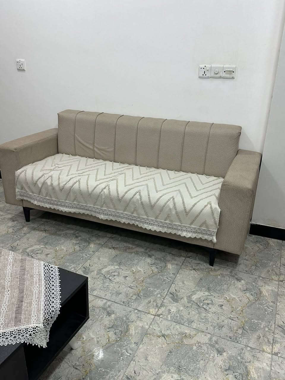 ٨ مقاعد • ميز بلازما • بغداد حي الجهاد