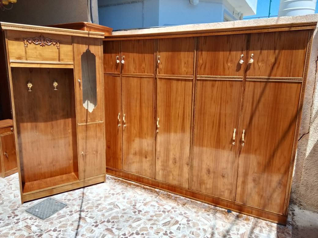السلام عليكم غرفه نوم 5باب طابقين الكنتور كل خانه وحد للبيع المكان نجف الاشرف السعر 525 الشراي يتصل على الرقم *********** @إشارة أي ضرر مابيه مال عرس النجف, العراق
