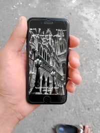 ايفون SE • ١٢٨ • نضيف