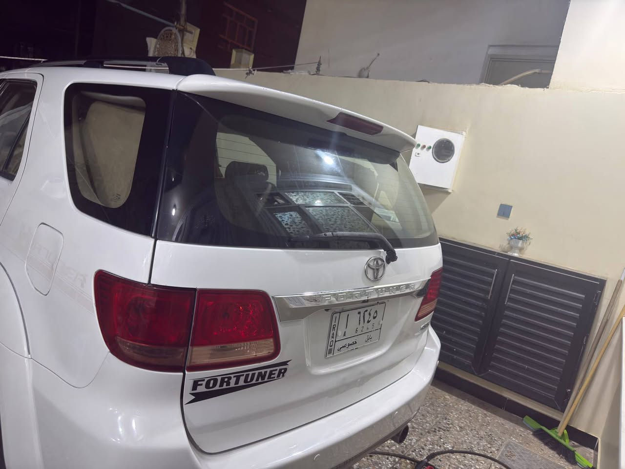 فورجنال للبيع
سيارة بأسمي موديل 2007
بيه صبغ بابين فقط 
السعر 115
مستعجل على بيعته 
الاستفسار التواصل مع الرقم 
***********
