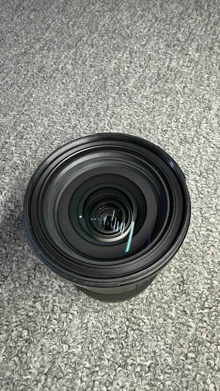 للبيع عدسة سوني 24-70 Gm فتحة 2.8f
مستخدمة اقل من شهر ونضيفة وسعرها مناسب 
مكاني بصرة متوفر توصيل ***********
