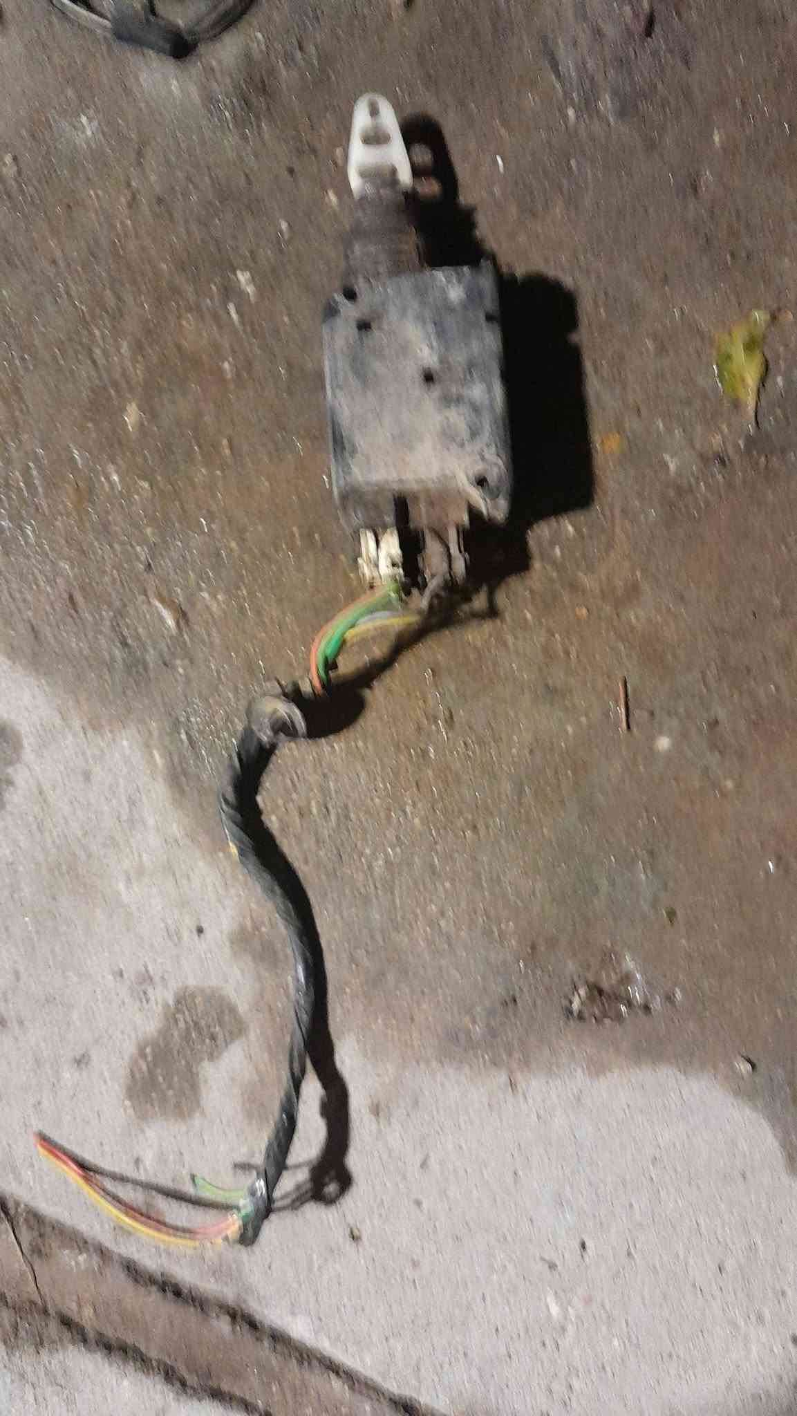 سلام عليكم كماليات جارجر وجالنجر وجيب 
***********
