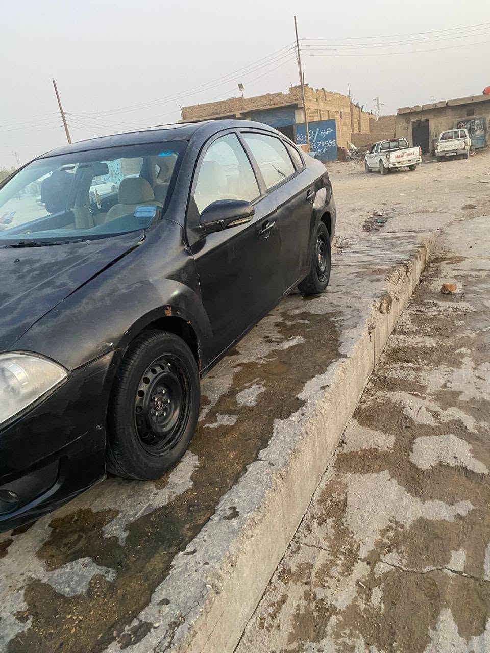 بريلنس صيني 2014
كير محرك ياباني مسيوبوشي بلاد 

سياره جاهزه وحلوه

بيها جراد بنيد وجنطه

تبريد شغال 

حداديه جديده توني مسويها 

رقم انكليزي شرط ثاني مداور وهزه جديده

بيها الباور عاطل

سعره 34او مراوس حسب القناعه 

مكان ذي قار الفجر 

***********
