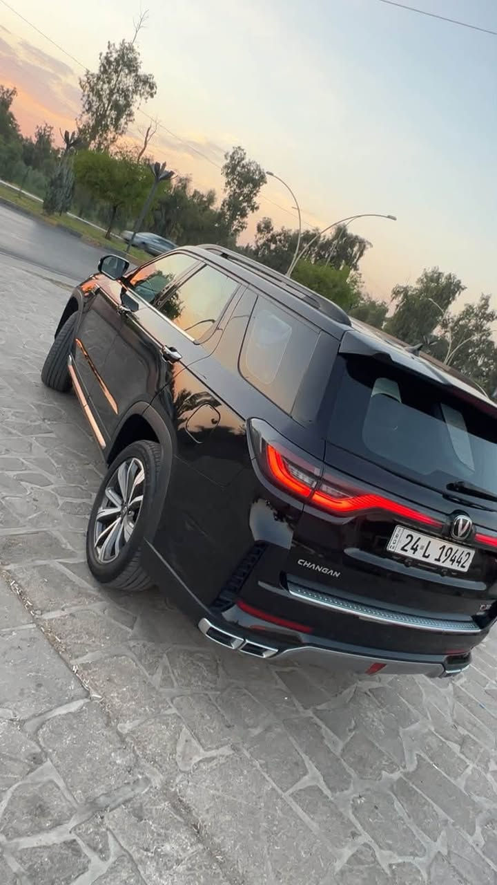 شانجان سي اس ٩٥ موديل ٢٠٢٥ ماشية.االف نوع رويال اعلى مواصفات خمس كاميرات اوتو هولد اوتو بارك اربع وضعيات قيادة فورويل درايف شاشة حجم ١٤ انج كشنات جلد وكان السائق واراكب كهرباء مع مساج سقف بانوراما رادار امامي ورادار خلفي توقف مفاجئ المراية شفط وبيها نقطة عمياء مع تدفئة كشنات السائق والراكب تدفئة وتبريد تبريد السيارة ثلاث قطع الباب الخلفي يفتح بحركة الرجل وبالريمونت ومن الداخل لايت زنون اضاءه داخليه 7الوان
المختصر اي مواصفات ببالك موجودة
المحرك ٤سلندر توربو بنزين عادي واقتصادية جدا
والمحركات جدا نشط
كورك ***********
اسيا ***********
سعر 250 ورقه
مكان الموصل
:
