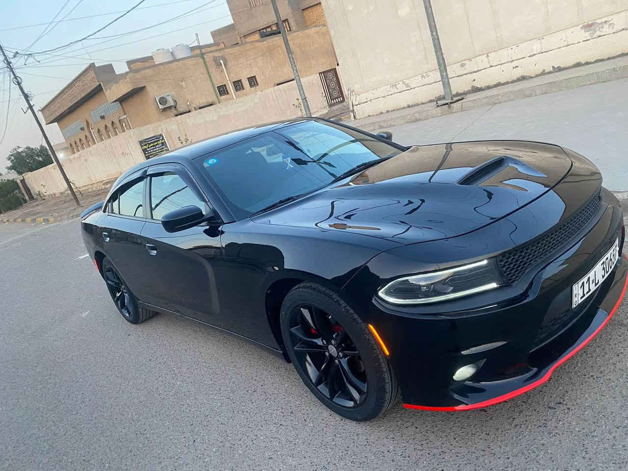 جارجر موديل ٢٢ اس اكستي حساس شاشه كشن كهربائي ماشيه ٤٨ جاملغ وبنيد فقط بدايه خشم شاصي مكينه كير كفاله جديده تويل رقم بغداد بسمي السعر ٢١٥ الاتصال *********** بغداد بلديات
