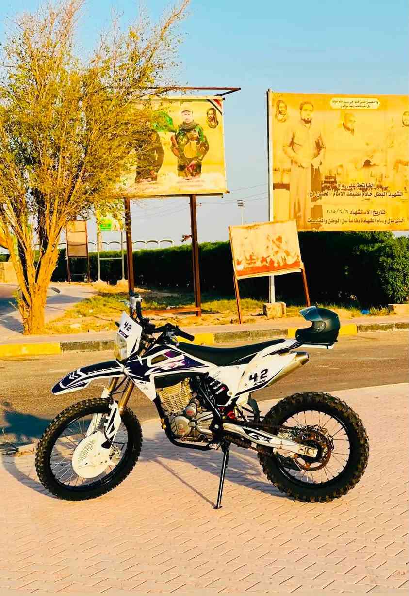 قفاز جبلي Crx مكينه300دراجه نضيفه ومكفوله كفاله عامه المكان ميسان العماره السعر خاص رقمي***********
