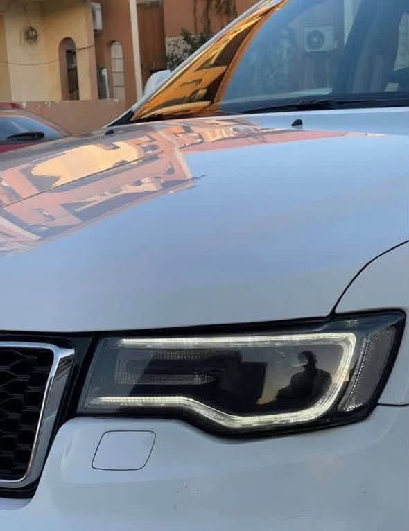 مراوس بشي أعلى او بيع السلام عليكم جيب خليجي ٢٠١٩ وكالة ليث العبيدي
محرك pinta star الايطالي من jeep 3.6
كير ZV الالماني 
مواصفات اللمتد بلاس أعلى فئة ماعده الجكات عداد ديجتال
كامره داوره شاشة اعطال بانوراما جنطه كهرباء شفط كشنات
خزن ميموري ٣ شاشات شاشات مقاعد زراك لايت رادار
امامي خلفي حساسات ٣٦٠ درجة ويل ٢٠ عنكبوت لد نهاري مري قلاب
شفط تعتيم ذاتي اشاير ترحيب بصمه دخول ذكي اوتو هولد
مساعد اصطفاف قيادة شبه ذاتية سيدي جنجر مشغل افلام
تعتيم ذاتي كشنات تدفئة تبريد والخلفية كذلك قطعتين تبريد
وبعد بيها خير من الله مواصفات السيارة ماشية ٦٩الف بيها
الجاملغ الخلفي موضح بالصوره بي بارد خفيف كلش بعدني
ممصلحه والجاملغ الامامي اثر شخط انصبغ شبر بدون فتح بدون دواخل بدون اضرار السياره لا مفتوحه ولامصلحه كفاله من التصليح والفتح السيارة خير من الله ورجاءً مراوس
لو شي اعلى لو بيع فقط مكاني بغداد
العامرية رقم الهاتف***********
