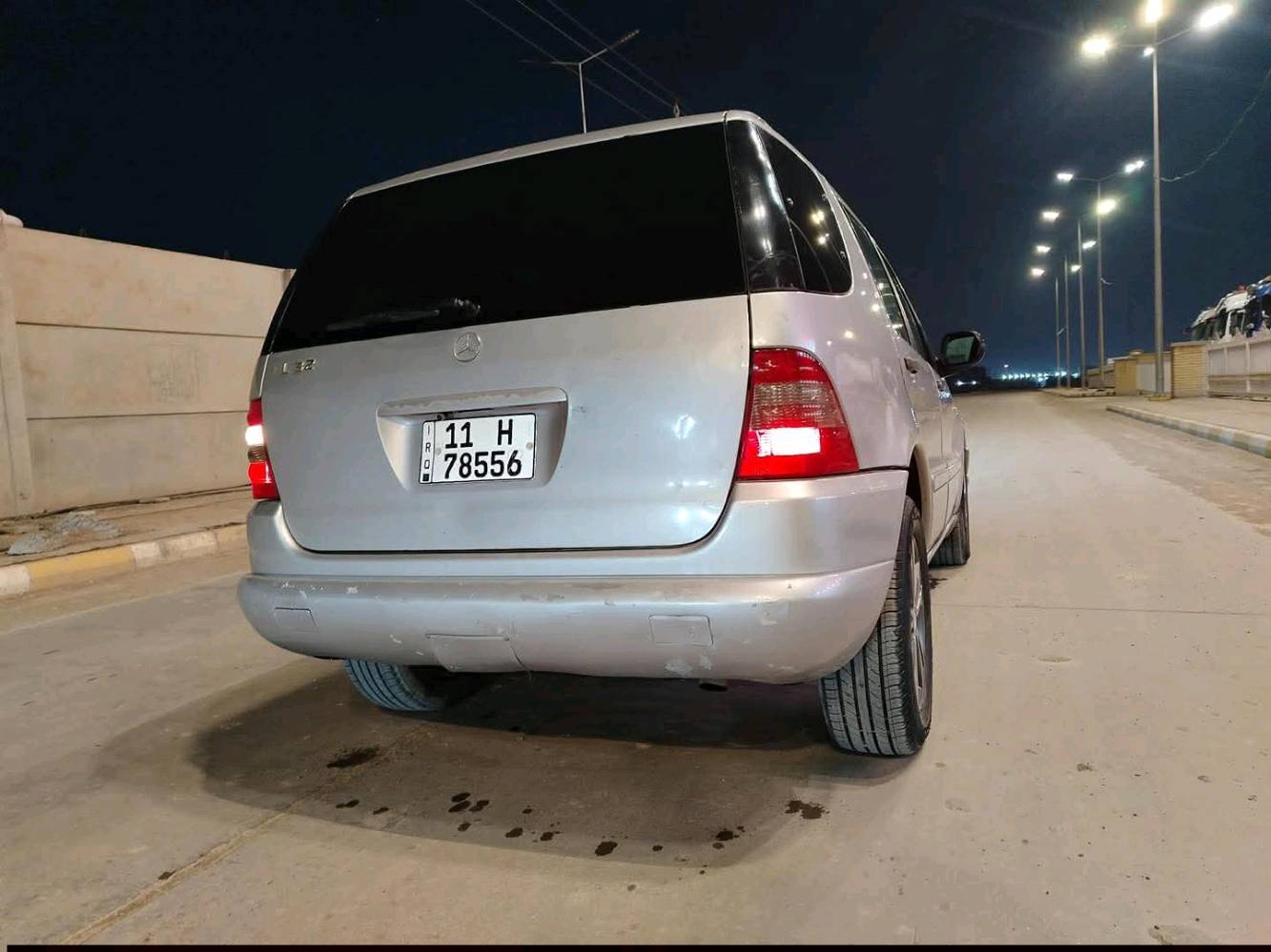 مارسيدس موديل 2000 ml320  سياره نضيفه وحلوه السعر 75 مكانها واسط الكوت وبيها مجال استفسار ***********