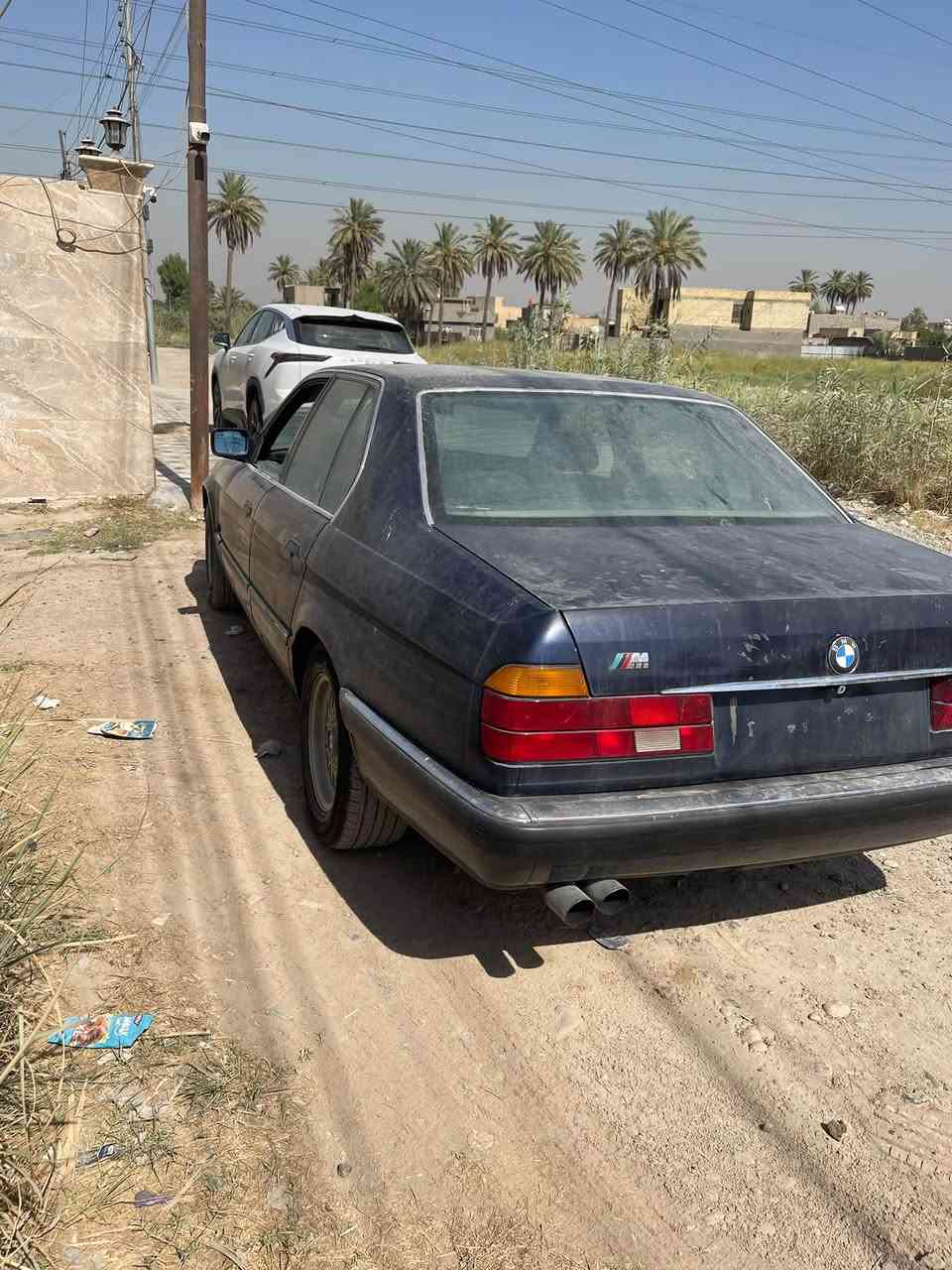 اخوان بيم ٧٣٥ رقم بغداد إنكليزي السياره جديده تبريد شغال بيع مستعجل مشتريه ٧٥ السعره قفل  ٤٦العنوان الدوره رقم ***********

