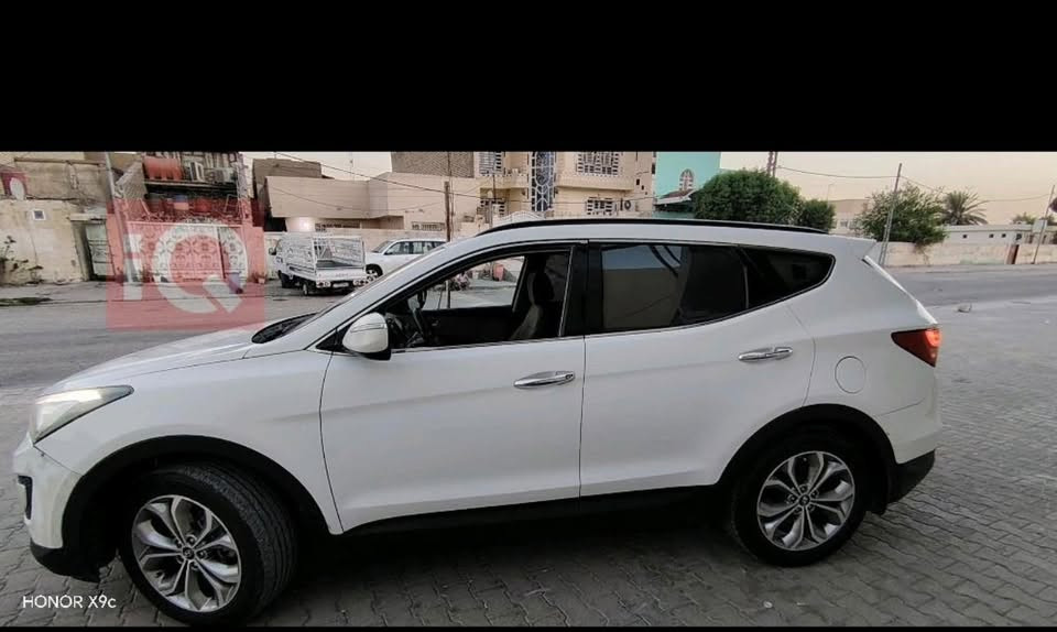 سنتافي 2014 نص فول
الموصفات 
كرسي سايق كهرباء
مري شفط
كامره خلفيه
لد امامي
بيه صبغ باب السدر والخليفه بس مو كله بس الجوه يعني فوك العتبه وبيه حالوب قماره وبنيد كير ومحرك كفاله مكان نجف السعر 127وبيه مجال حك الجيه الاستفسار ***********
