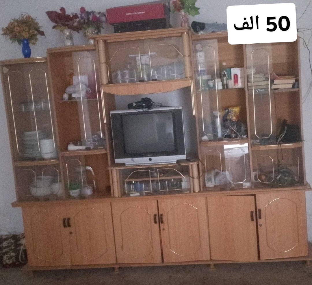 سلام عليكم ورحمة الله وبركاته غراض للبيع مستعمل شلع 100
منين مكان الاستلام بالضبط حتى أضيفه بالوصف للناس؟: 
صلاح الدين طوز خورماتو 
الأسعار المكتوبة نهائية لو بيها مجال للتفاوض؟: 
بي مجال
الغراض شغلها سليم لو بيها أي كسر أو ملاحظات لازم تنذكر؟: 
جديد مابي اي عيب 
إذا المشتري يريد يشيلها، أكو توصيل أو استلام بالمكان فقط؟: 
لا هوه يجي ياخذها