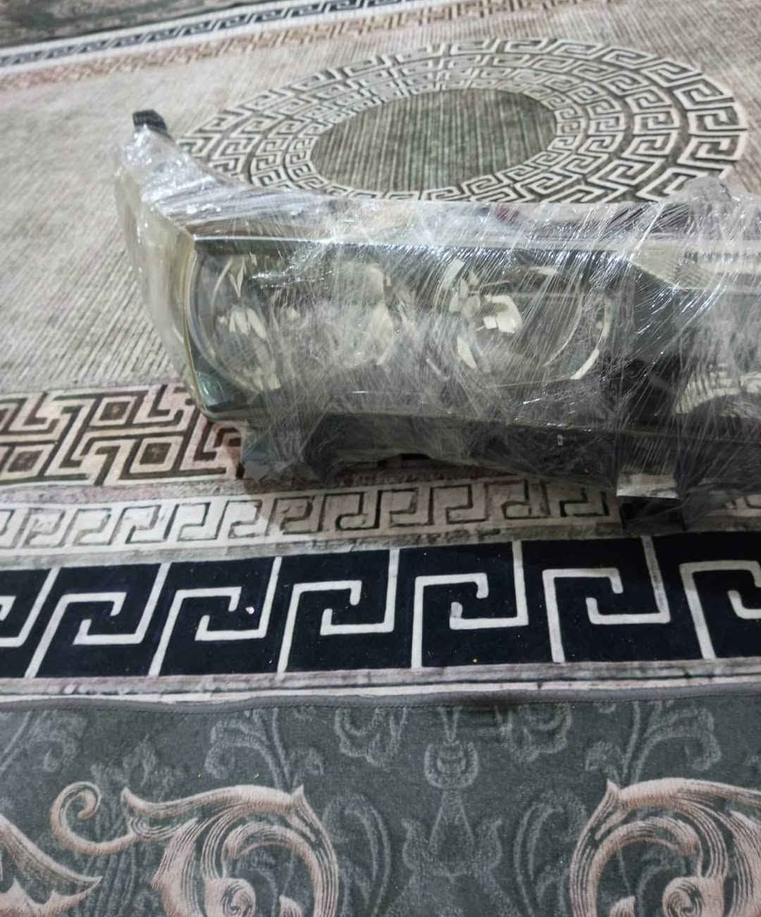 لايتات كورلا خليجي 
موديل 2015
للإستفسار ***********
