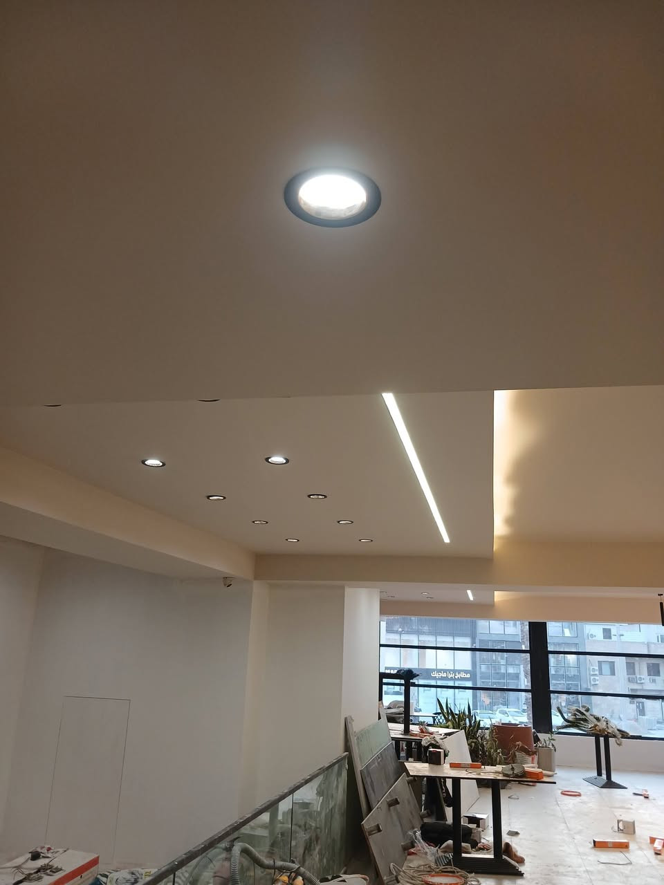 صباغ مصري

نص مكتوب في الصور:
- صباغ بغداد أبو سلين Professional Interior & Exterior Painting لوحة الألوان أخضر طبيعي بيج دافئ أزرق هادئ رمادي حديث أبيض كلاسيكي صباغ بغداد أبو سلين - صبغ داخلي وخارجي - جودة عالية - أسعار مناسبة - معالجة رطوبة عالجة رطوبة وتشققات - عمل نظيف ومضمون جودة عالية أسعار مناسبة صبغ داخلي وخارجي عمل نظيف ومضمون التزام بالوقت والدقة معالجة رطوبة وتشققات ضمان العمل 12 شهر رضاكم مضمون للحجز والاستفسار *********** خدمة متوفرة في جميع مناطق بغداد مواد دهان أصلية عالية الجودة فريق محترف ومدرب أسعار تنافسية وخدمة سريعة