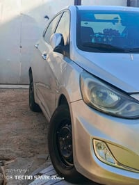 اكسنت ٢٠١١ • محرك ١٦٠٠ • رقم واسط