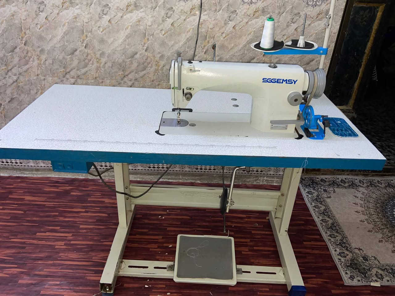 للبيع للبيع
ماكنة خياطه نوع سجمسي نظيفه جدا مكاني بغداد شهداءالعبيدي الثالثه حي السفير 
***********
