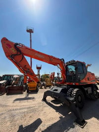 دووسان DX170W • ٢٠١٤ • أربيل شارع كركوك