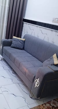 قنفات • شبه جديد • عرض ٢م