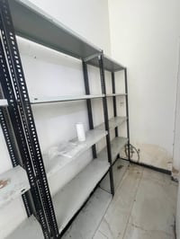 رفوف الطول مترين و ربع خمس خانات  المكان المشتل شارع المطبك العدد ٤  ا...