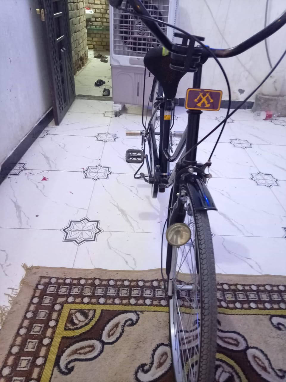 سلام عليكم باسكل للبيع السعر 120مكان الناصريه حي اريدو باسكل جاهز ما مفتوح كلا بلاد نوعيه سانتس هذا رقم تليفون ***********
