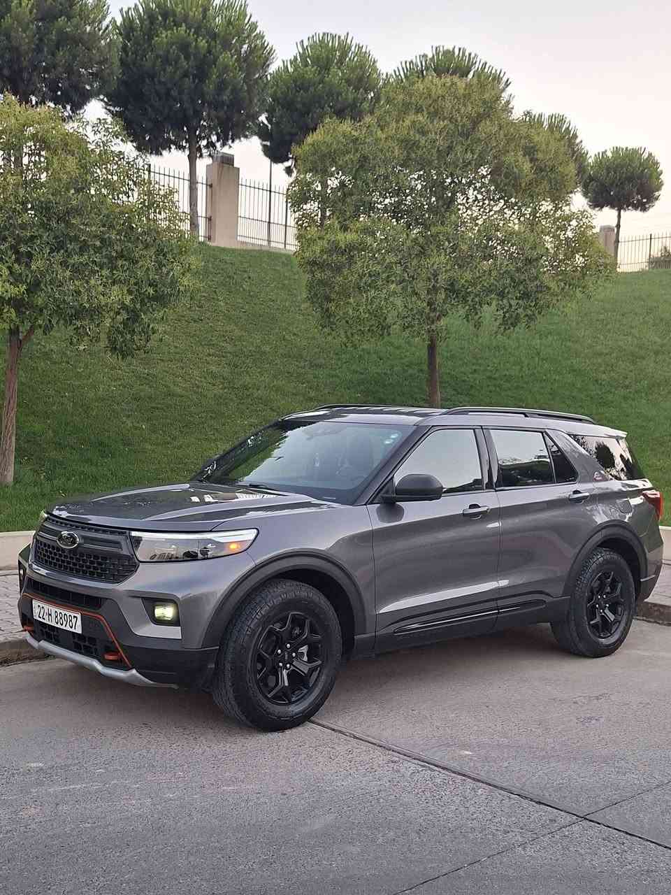 بسم الله الرحمن الرحيم
‏Ford Explorer 2022 Timberline 4WD
السياره مرقمه جاهزة هزة رقم سنوية جديد بسمي السيارة 

الموديل : 2022

اللون :  نفطي 

 العداد :  44 مايل 

السعر : 253

 حجم المحرك : 4 سلندر (2,3L تيربو )
السيارة حادثها كلش خفيف بجم كبس بدون ايرباك رقم شاصي موجود بالمنشور 

المواصفات : Timberline

دبل اكسل 4WD
بصمة تشغيل 
كاميرة امامية و خلفية( 360 )
بصمات ابواب 
كراسي جلد لون زيتوني 
كراسي امامي تدفئة 
كراسي خلفي VIP تدفئة 
صندوق كهربائي  
كشنات كهربائي 
كشنات خلفي كهربائي
كشنات تدفئة 
كشنات خلفي تدفئة 
ستيرن تدفئة 
حساسات امامي وخلفي 
تشغيل عن بعد 
بصمة ترحيب 
عدد المقاعد (7) راكب 
رادار  وحساس امامي وخلفي
كشافات 
بريك بصمة Auto stop  
دبل صالنصه
بعد هواية مواصفات السيارة حيل نضيفة جاهزة مابيها اي نقص بشرط كير محرك تبريد كهربايات كله بشرط هزة رقم سنوية  جديد بسمي السيارة مكاني سليمانية سعر253مجال للطيبين  للإستفسار اكثر اتصل ***********
