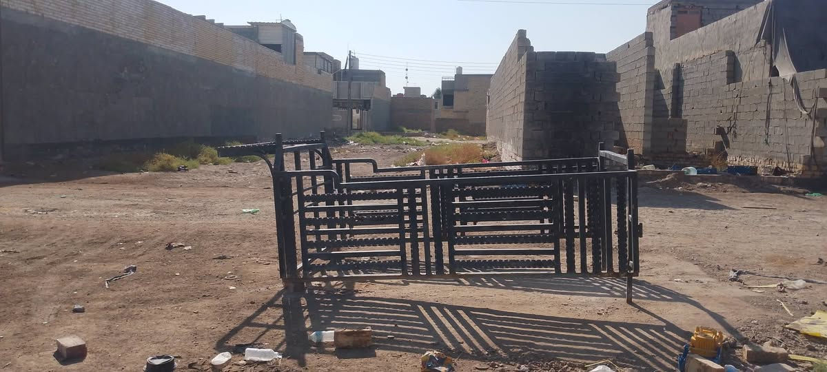 السلام عليكم محجر مال كيا بنجو 7 شنغال للبيع السعر 300 وبي مجال مكان بغداد الحسينيه مالراشدیه***********
