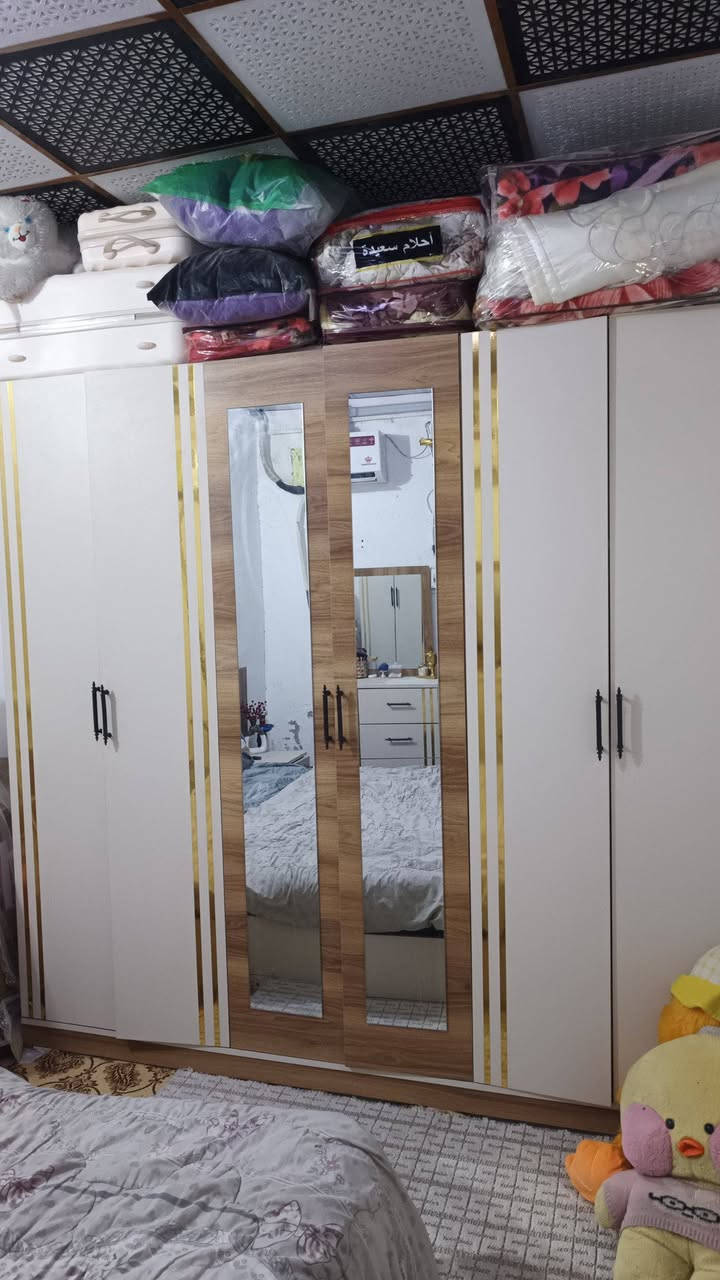 سلام عليكم غرفه نوم للبيع اخت الجديده صالي اربع اشهر من أخذته بل كارتون بصره حيانيه سعر 450 رقم ***********
