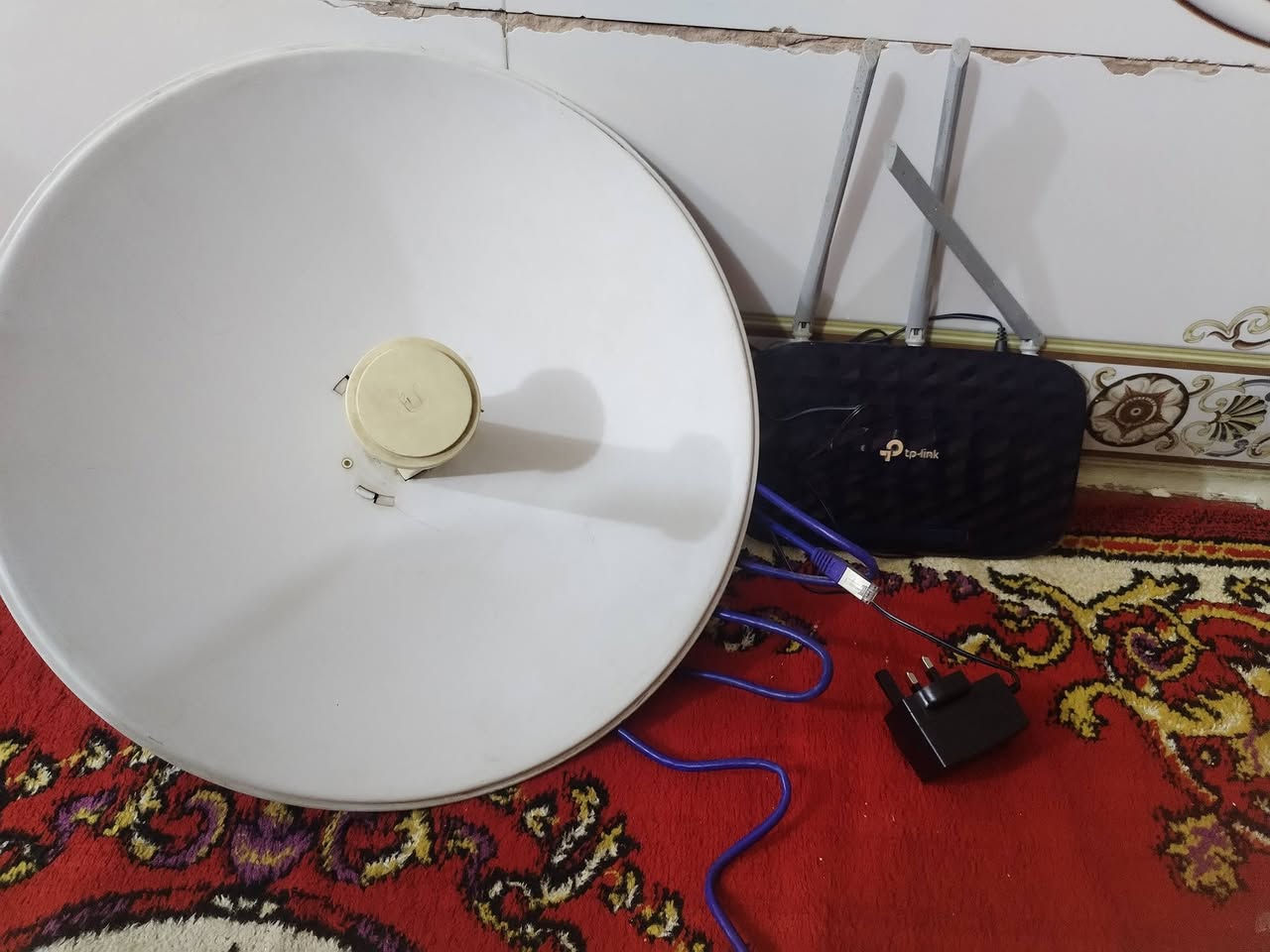 السلام عليكم نانو وراوتر شرط فحص سعر 75 بيهن مجال تصال ***********
