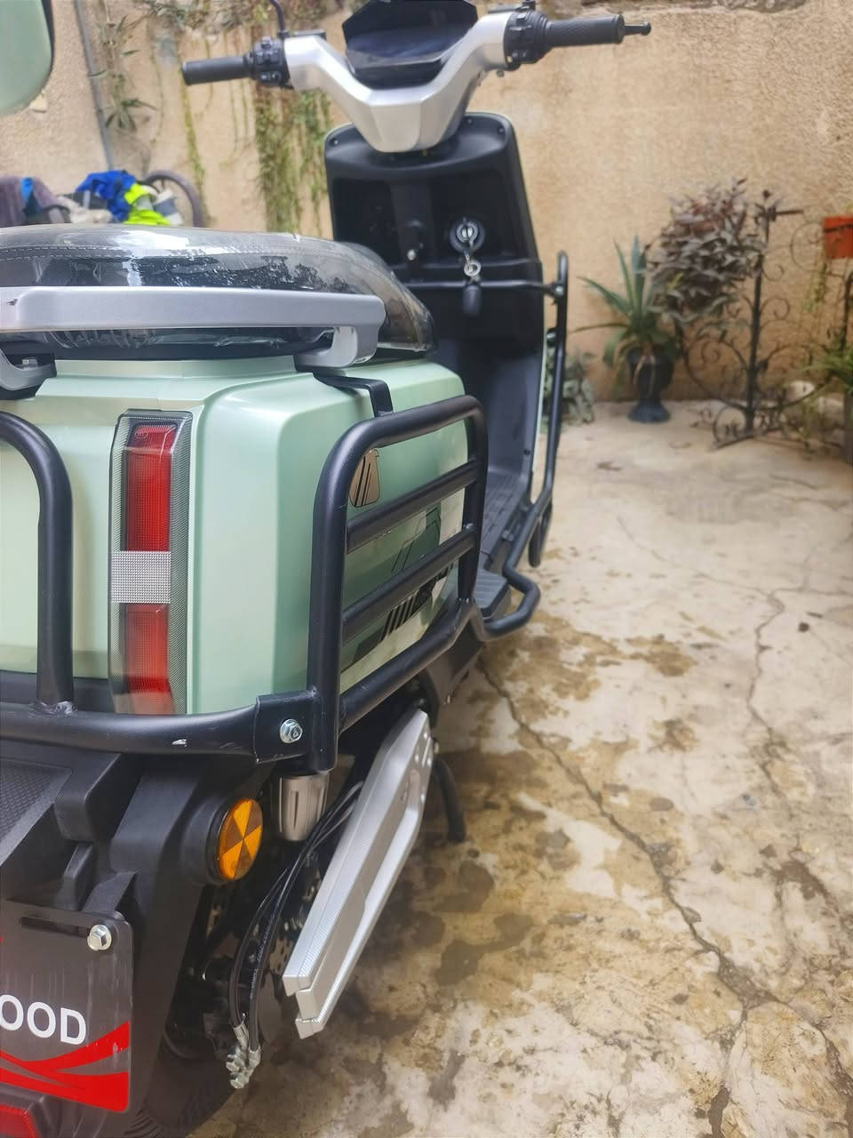 ماطور شحن • زيرو • نضيف