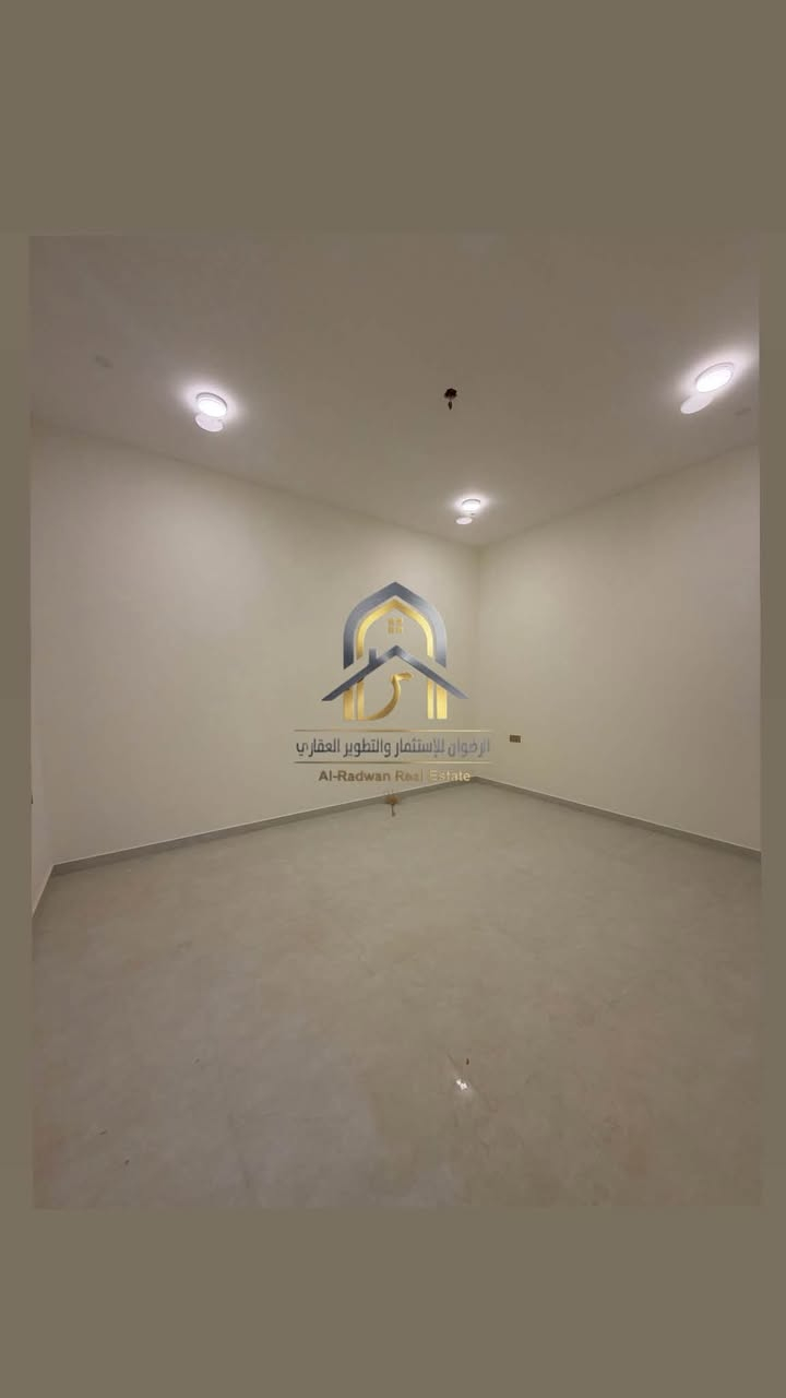 شارع السعدي • ١٩٠م • ٣ غرف